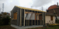 Réalisation d'un agrandissement, extension bois sur vide sanitaire, bardage bois, fenêtre et porte en PVC