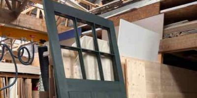Assemblage d'une porte de garage près de Paluel