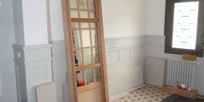 Installation d'une porte de placard de dressing en Normandie