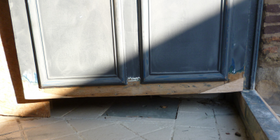 Moulures en bois porte d'entrée