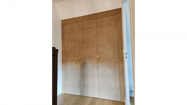 Penderie sur mesure sous rampant à Manneville-ès-Plains